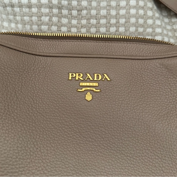 Prada Beige Vitello Phenix Leather Double Zip Crossbody Bag - Picture 4 of 10